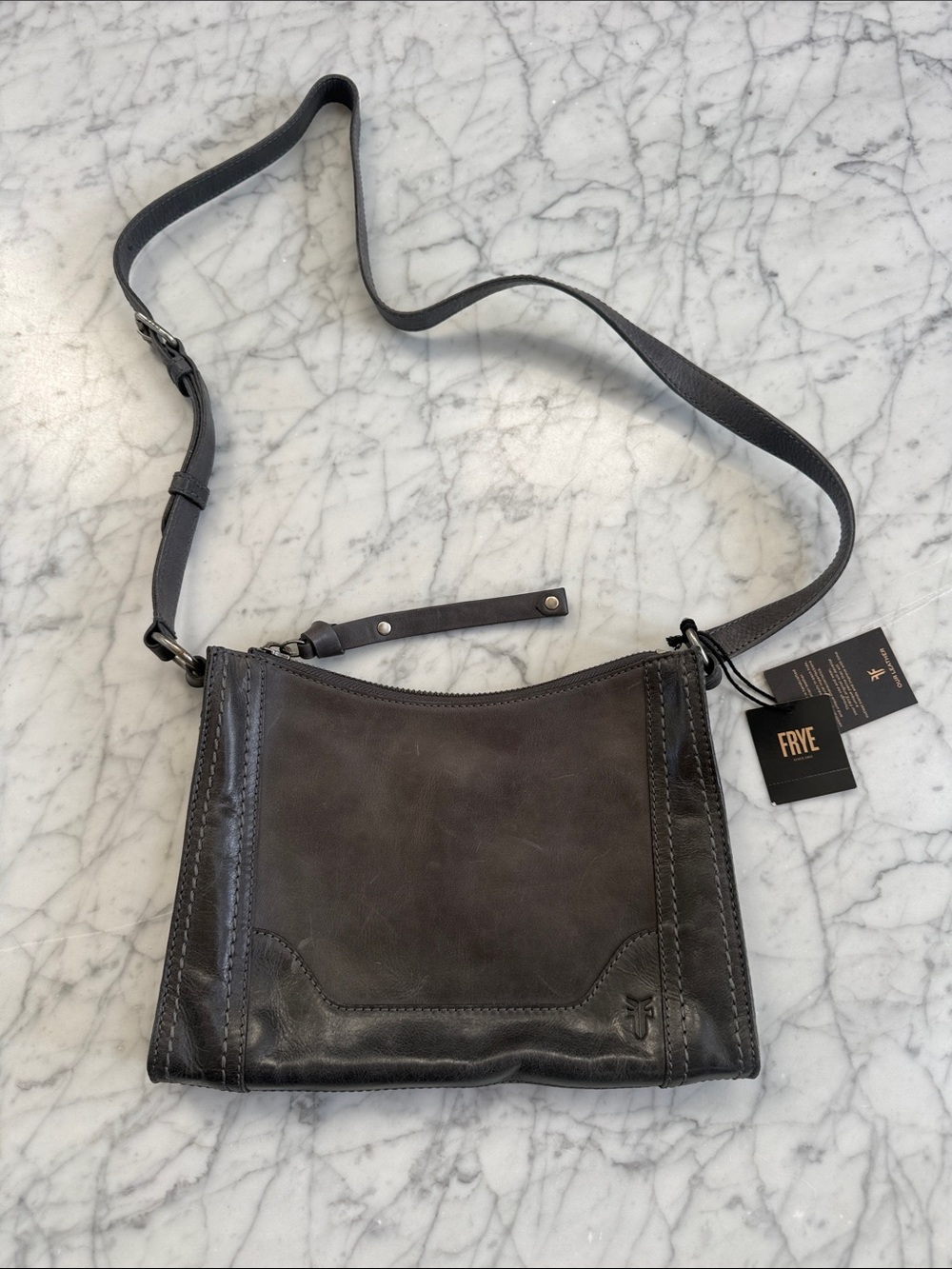 NWT Frye Womens Melissa Carbon Leather Zip-Top Crossbody Bag X1015 - Picture 4 of 14